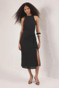 TRENDYOLMİLLA Black Plain Binding Detailed Midi Weaving Dress