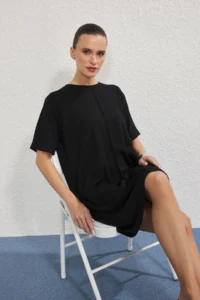 TRENDYOLMİLLA Black Soft ribbed shift/Plain Cut Mini Knitting Dress