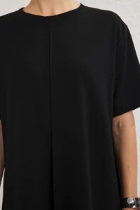TRENDYOLMİLLA Black Soft ribbed shift/Plain Cut Mini Knitting Dress - Image 3