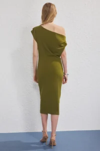 TRENDYOLMİLLA Oil Green Midi Gathering/Drape Detailed Knitting Dress - Image 4