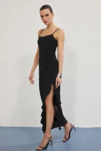 TRENDYOLMİLLA Black Sleeveless Frilly slit Flexible Maxi Knitting Dress