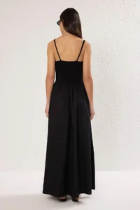 TRENDYOLMİLLA Black Waist Opened Weaving Maxi Dress - Image 4