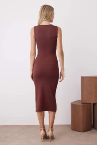 TRENDYOLMİLLA Brown Zero Sleeve Shirred Accessory Detailed Flexible Plain Midi Knitting Dress - Image 4