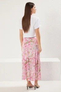 TRENDYOLMiLLA Multicolored Batik flower patterned Satin Material A-line Pattern Midi Size  Weaving Skirt - Image 5