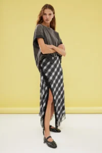 TRENDYOLMİLLA Black Plaid Patterned Tulle Lace Detailed Flexible  Skirt - Image 2