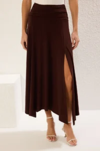 TRENDYOLMİLLA Brown Waist Detailed slit Flexible Knitting Maxi Skirt - Image 3