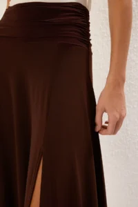 TRENDYOLMİLLA Brown Waist Detailed slit Flexible Knitting Maxi Skirt - Image 4