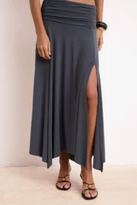 TRENDYOLMİLLA Anthracite Waist Detailed slit Flexible Knitting Maxi Skirt - Image 3