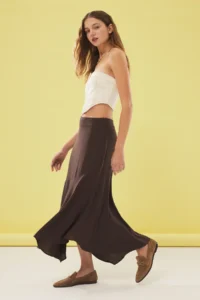 TRENDYOLMiLLA Dark Brown Flowy Material Low Waist End Asymmetric Maxi Size Weaving Skirt - Image 2