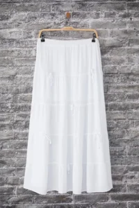 TRENDYOLMiLLA White Bow Detailed A -line with flywheel LONG Maxi Size Half Lined Viscose Weaving Skirt - Image 5