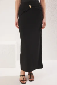TRENDYOLMİLLA Black Gold Accessory Detailed Flexible Maxi Knitting Fish Skirt