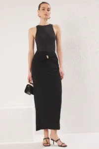 TRENDYOLMİLLA Black Gold Accessory Detailed Flexible Maxi Knitting Fish Skirt - Image 3