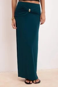 TRENDYOLMİLLA Emerald Green Gold Accessory Detailed Flexible Maxi Knitting Fish Skirt - Image 3