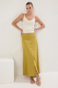 TRENDYOLMiLLA Oil Green Button Detailed slit linen look Lined Maxi Weaving Skirt - Image 2