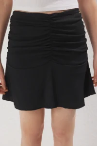 TRENDYOLMİLLA Black Shirred Crepe Flexible Mini Knitting Skirt - Image 3