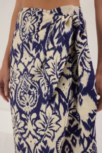 TRENDYOLMiLLA Multicolored Binding Detailed Patterned Midi Size Weaving Skirt - Image 3