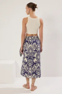 TRENDYOLMiLLA Multicolored Binding Detailed Patterned Midi Size Weaving Skirt - Image 4