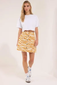 TRENDYOLMiLLA Yellow animals Zebra Patterned Front buttoned Mini Skirt - Image 2