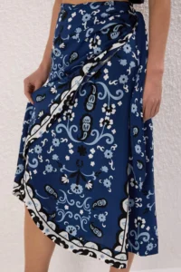 TRENDYOLMiLLA Mavi Ethnic Patterned Double breasted Closed Viscose Skirt - Image 3