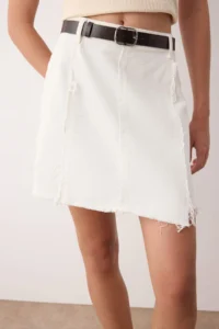 TRENDYOLMiLLA White Arched Stitching Detailed Mini Denim Skirt - Image 3