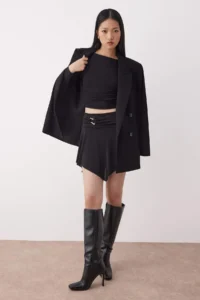 TRENDYOLMİLLA Black Asymmetric Accessory Detailed Mini Knitting Skirt