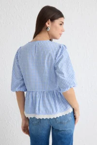 TRENDYOLMİLLA Mavi Skirt Lace And Front Binding Detailed Weaving Shirt - Image 5