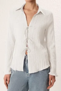TRENDYOLMİLLA White textured Material Front Binding Detailed Weaving Shirt - Image 3