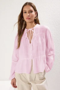 TRENDYOLMİLLA Light Pink Cotton textured Kolda Lace Oversized Boho Weaving Shirt