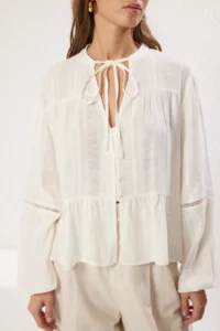 TRENDYOLMİLLA White Cotton Cotton textured Kolda Lace Oversized Boho Weaving Shirt - Image 3