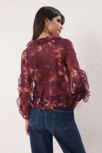 TRENDYOLMİLLA Plum Boho Siphon Transparan Floral Frilly Weaving Shirt - Image 4
