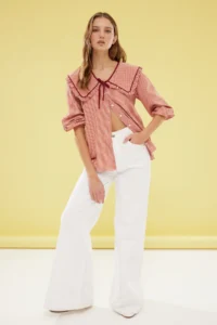 TRENDYOLMİLLA Brick Rejection Embossed Gingham Baby Collar Weaving Shirt - Image 2