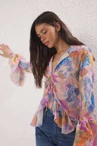 TRENDYOLMİLLA Powder Pink-Multicolored Ruffle Detailed on Front Body and Sleeve tied up Weaving Shirt - Image 3