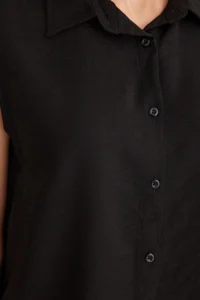TRENDYOLMİLLA Black Zero Sleeve linen look Regular Normal Pattern Weaving Shirt - Image 4