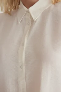 TRENDYOLMİLLA White Zero Sleeve linen look Regular Normal Pattern Weaving Shirt - Image 5