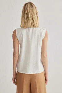 TRENDYOLMİLLA White Zero Sleeve linen look Regular Normal Pattern Weaving Shirt - Image 6