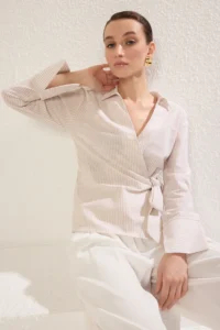 TRENDYOLMİLLA Beige Side Binding Detailed Flamed Cotton Regular Normal Pattern Weaving Shirt - Image 2