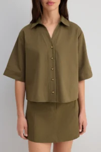 TRENDYOLMİLLA Khaki Thin Gabardine Boxy Cotton  Shirt - Image 3