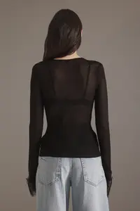 TRENDYOLMİLLA Black Lace Sleeve and Collar Garnished Knitwear Cardigan - Image 4