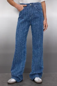 TRENDYOLMİLLA Mavi textured High Waist Wide Leg Wide Leg 100% Cotton Non-Stretch jeans - Image 2