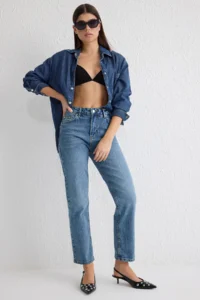 TRENDYOLMİLLA Mavi High Waist Plain Kesim Middle Flexible Straight jeans