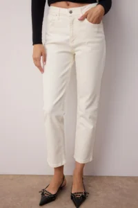 TRENDYOLMİLLA White High Waist Plain Kesim comfort/Flexible Straight jeans - Image 7