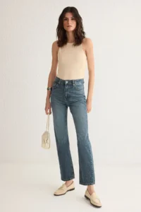 TRENDYOLMİLLA Mavi High Waist Plain Kesim Straight 100% Cotton Non-Stretch jeans