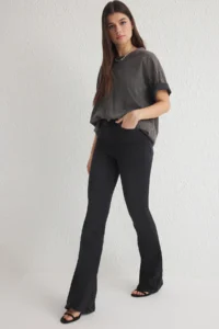 TRENDYOLMİLLA Black High Waist Middle Flexible Flare flared leg jeans - Image 2