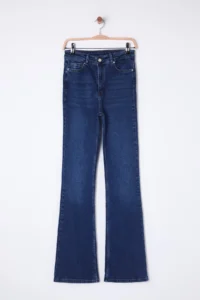 TRENDYOLMİLLA Dark Blue High Waist comfort/Flexible Flare flared leg jeans - Image 6