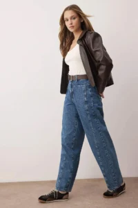 TRENDYOLMİLLA Mavi Brown Arched Stitching Detailed High Waist barrel Balloon jeans - Image 2