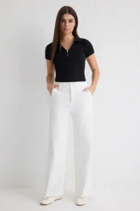 TRENDYOLMİLLA White Button Detailed High Waist comfort/Flexible Wide Leg Wide Leg jeans - Image 6