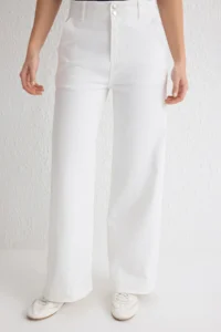 TRENDYOLMİLLA White Button Detailed High Waist comfort/Flexible Wide Leg Wide Leg jeans - Image 7
