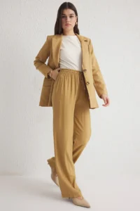 TRENDYOLMİLLA Camel Jacquard Elastic Waist Wide Leg/Wide Leg Weaving Pants - Image 4