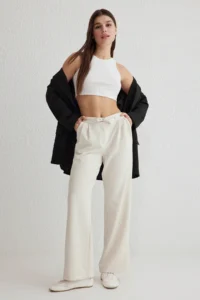 TRENDYOLMİLLA White Laced Low Waist Wide Leg/Wide Leg Weaving Pants - Image 2