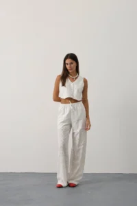 TRENDYOLMİLLA White Laced embroidery Straight/Plain Kesim Pants - Image 2